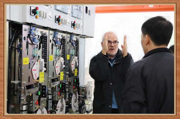 高壓開(kāi)關(guān)柜增容